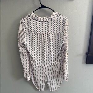 Candies (medium) Light Pink Chevron Print Button-Up Blouse